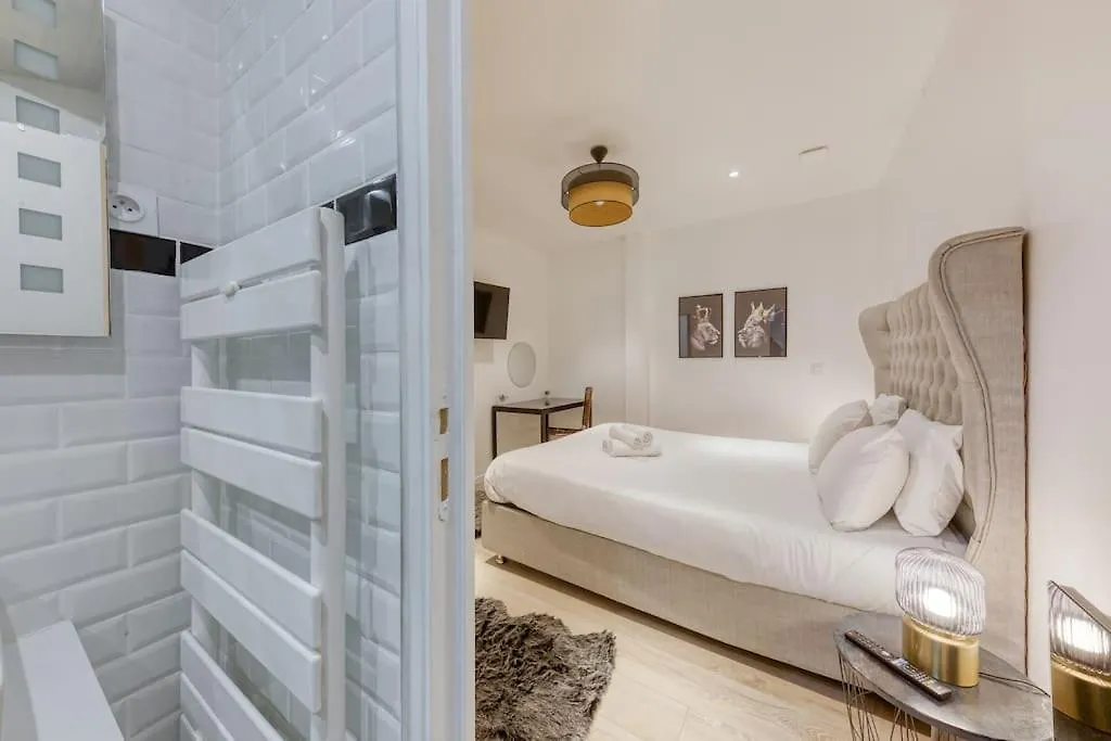 Loft Haut Standing 101 M2 - Proche Paris Tour Eiffel - 3 Min Metro Appartement