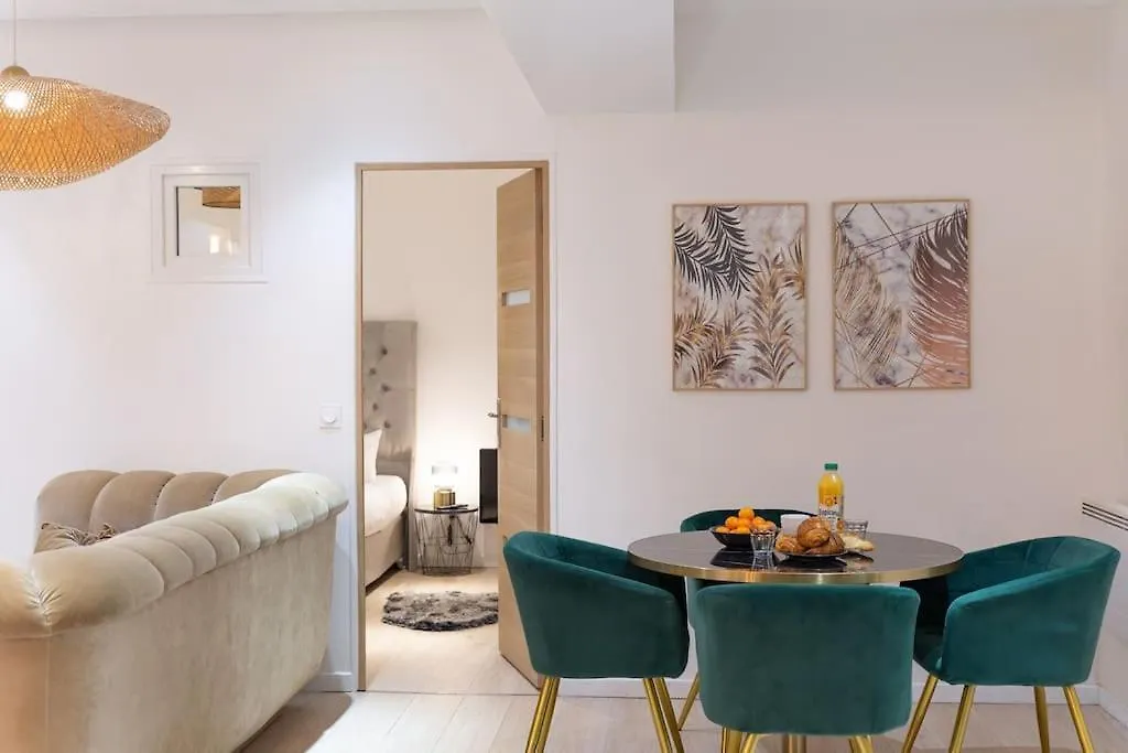 Loft Haut Standing 101 M2 - Proche Paris Tour Eiffel - 3 Min Metro