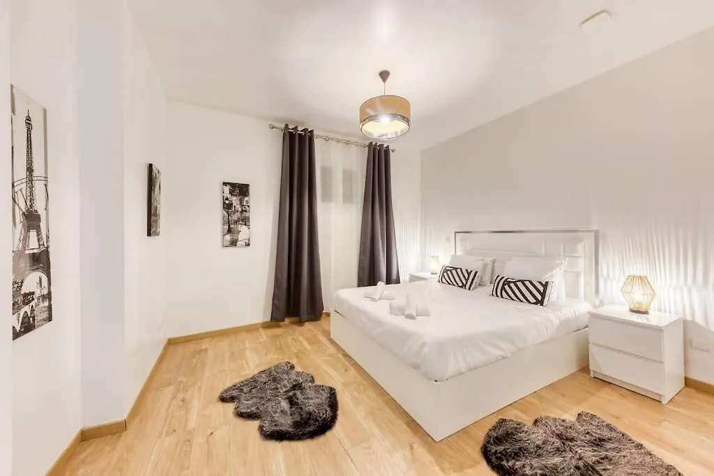 Loft Haut Standing 101 M2 - Proche Paris Tour Eiffel - 3 Min Metro צרפת